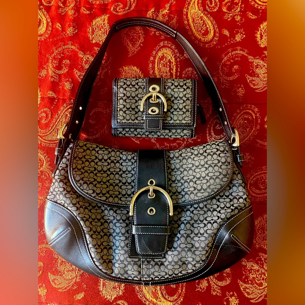 Vintage Coach Signature purse and wallet set
